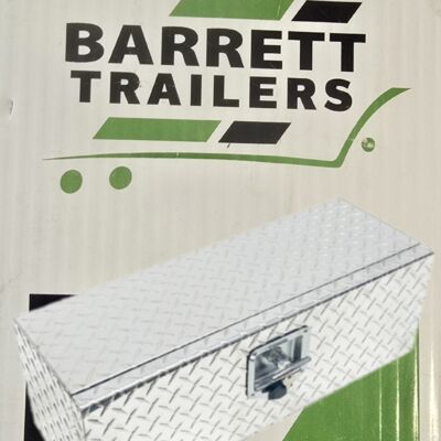 Medium Lockable Aluminium Trailer Storage Toolbox 715x295x320mm