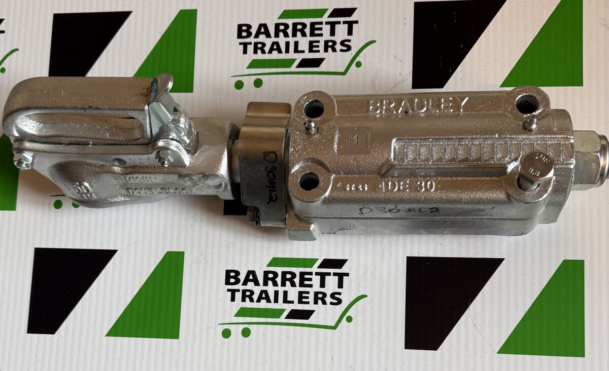 Bradley 4 Bolt D30 Trailer Hitch (1500kg)